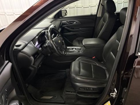 Used 2020 Chevrolet Traverse Premier w/ LPO, Floor Liner Package FWD image 32