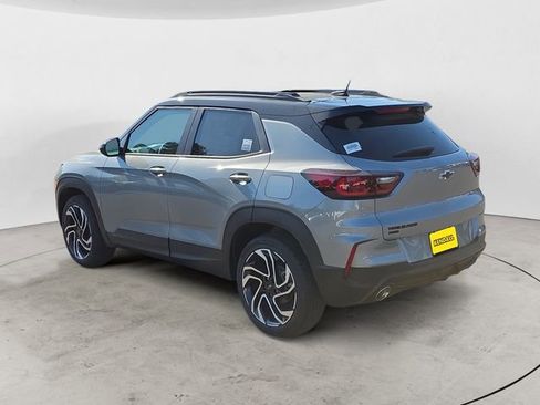 Used 2026 Chevrolet TrailBlazer RS w/ Convenience Package image 3