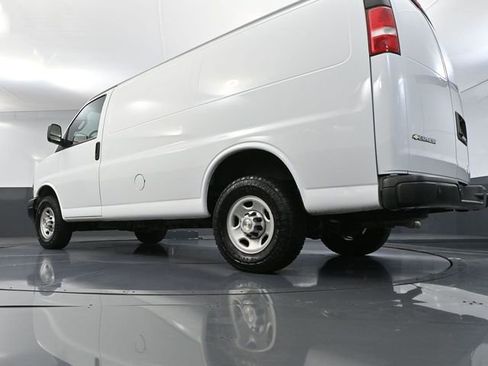 Used 2022 Chevrolet Express 2500 w/ Driver Convenience Package image 41