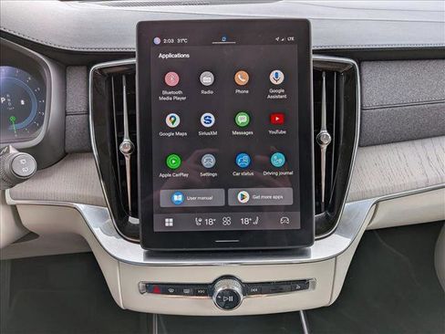 Used 2025 Volvo XC90 B5 Ultra image 15