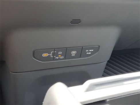 New 2026 Kia EV9 Land image 27