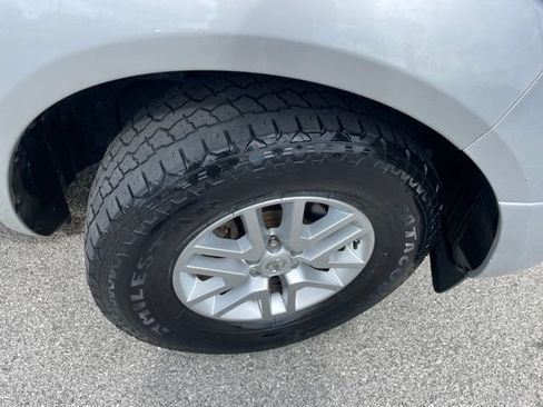 Used 2016 Nissan Frontier SV RWD image 19