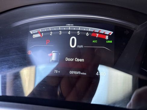 Used 2017 Honda CR-V EX-L image 16