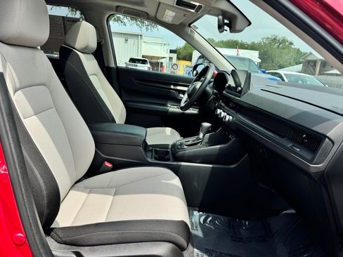 Used 2023 Honda CR-V EX image 26