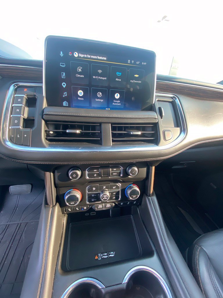 Used 2023 Chevrolet Tahoe High Country w/ Premium Package AWD/4WD image 14