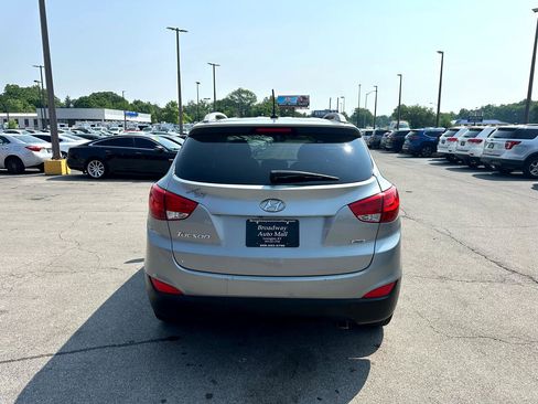 Used 2015 Hyundai Tucson SE image 4