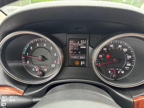 Used 2012 Jeep Grand Cherokee Limited image 16