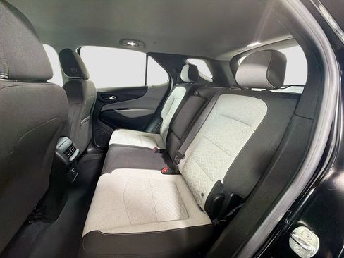 Used 2022 Chevrolet Equinox LS AWD/4WD image 23