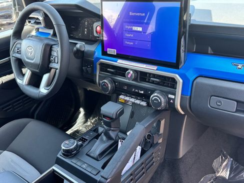 New 2025 Toyota Tacoma TRD Off-Road image 10