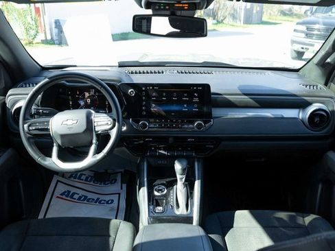 Used 2023 Chevrolet Colorado LT w/ LT Convenience Package II image 14