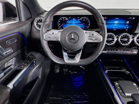 Certified 2023 Mercedes-Benz GLB 250 image 5