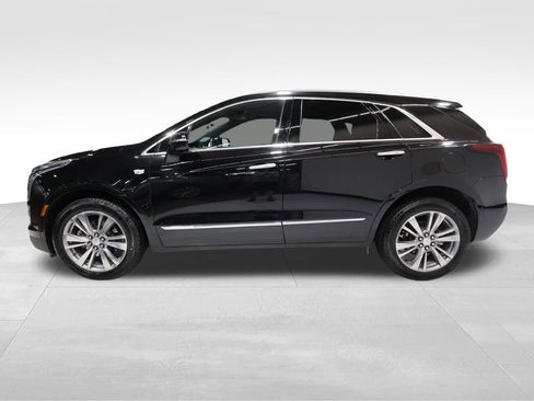 Certified 2025 Cadillac XT5 Premium Luxury image 1