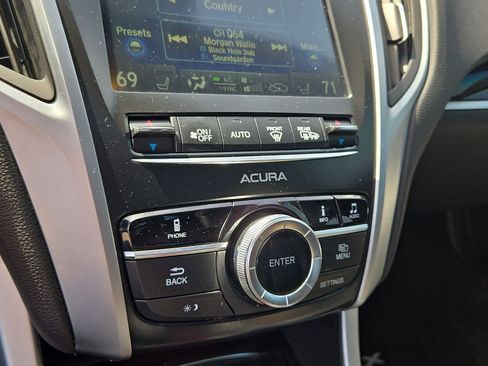 Used 2015 Acura TLX FWD image 17