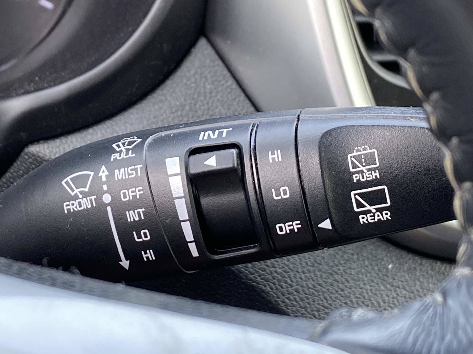 Used 2019 Kia Sorento S AWD/4WD image 18