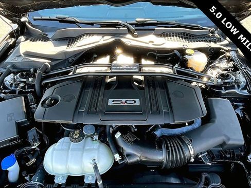 Used 2023 Ford Mustang GT Premium w/ Equipment Group 401A image 27