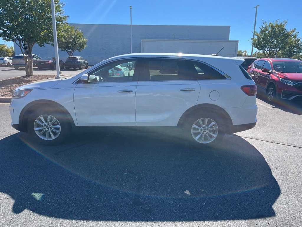 Used 2019 Kia Sorento FWD image 6