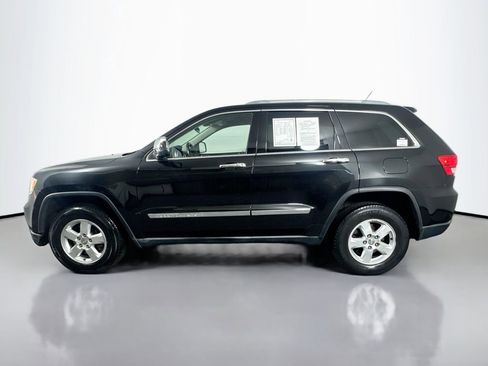 Used 2012 Jeep Grand Cherokee Laredo w/ Laredo E Group AWD/4WD image 8