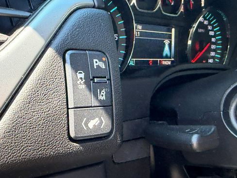 Used 2015 Chevrolet Tahoe LT AWD/4WD image 29