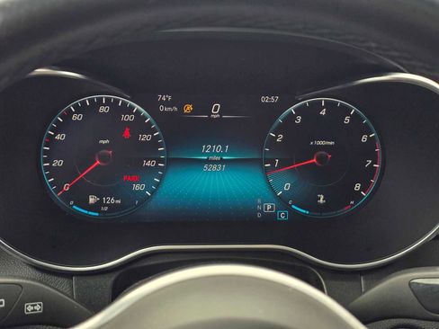 Used 2020 Mercedes-Benz GLC 300 image 25