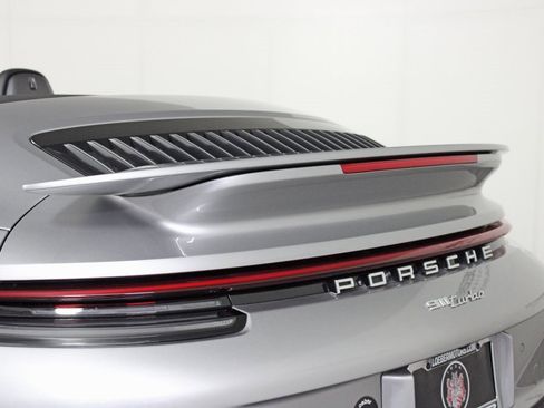 Used 2021 Porsche 911 Turbo image 17