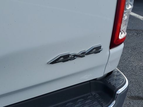 Certified 2023 RAM 1500 Big Horn w/ Trailer Tow Group AWD/4WD image 8