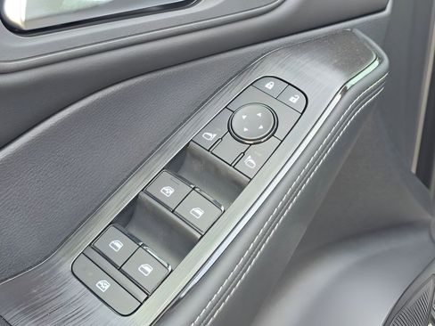 New 2026 Nissan Rogue SV FWD image 16