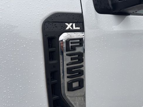 Used 2024 Ford F350 XL w/ XL Chrome Package AWD/4WD image 33