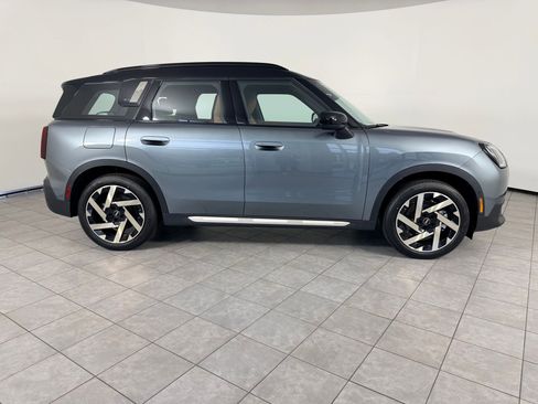 New 2026 MINI Cooper Countryman SE image 7