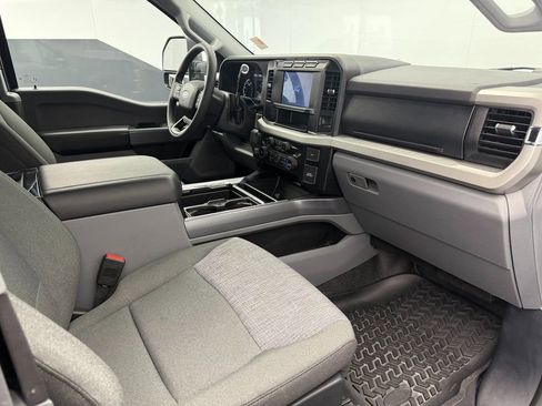 Used 2024 Ford F250 XLT image 64