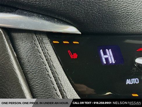 Used 2020 Cadillac XT5 Premium Luxury image 20