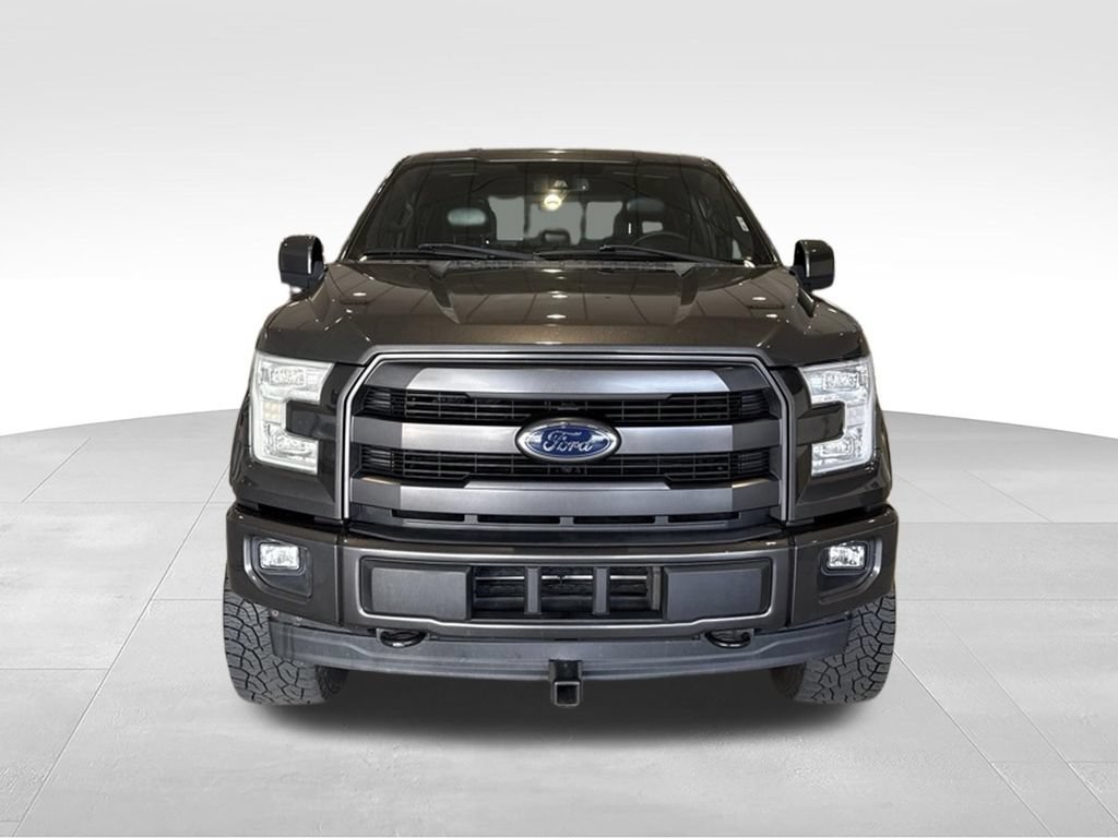 Used 2015 Ford F150 Lariat w/ Equipment Group 502A Luxury AWD/4WD image 2