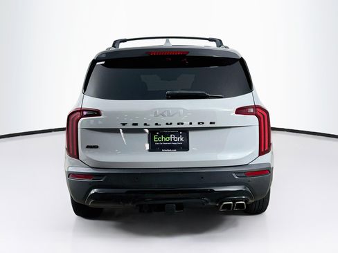 Used 2022 Kia Telluride EX w/ EX Premium Package AWD/4WD image 7