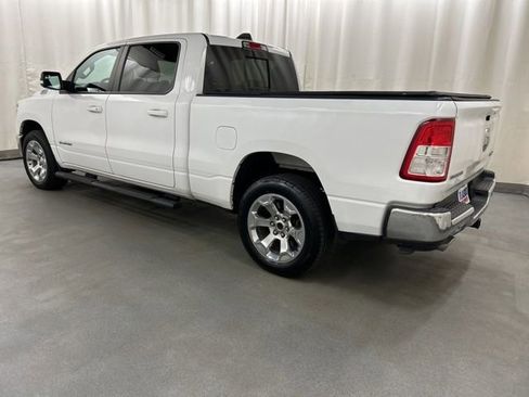 Used 2022 RAM 1500 Big Horn AWD/4WD image 3
