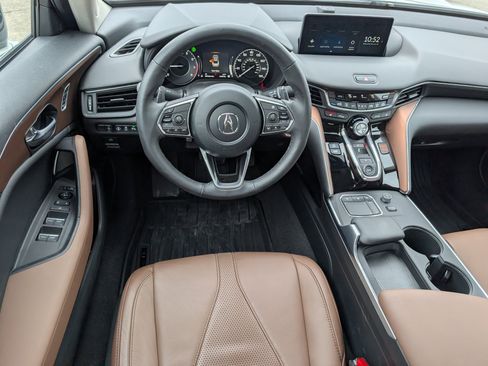 Certified 2023 Acura TLX w/ Technology Package image 8