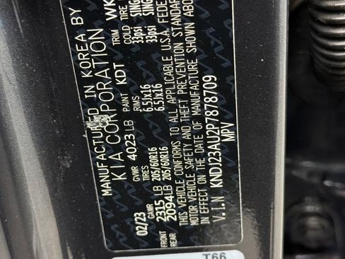 Used 2023 Kia Soul LX w/ LX Technology Package FWD image 26