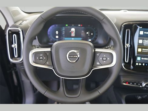 New 2025 Volvo XC40 B5 Core w/ Protection Package Premier image 11