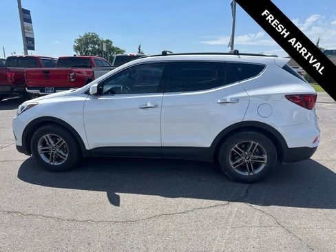 Used 2017 Hyundai Santa Fe Sport FWD image 6