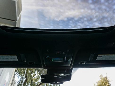 Certified 2024 Lexus UX 250h FWD image 12