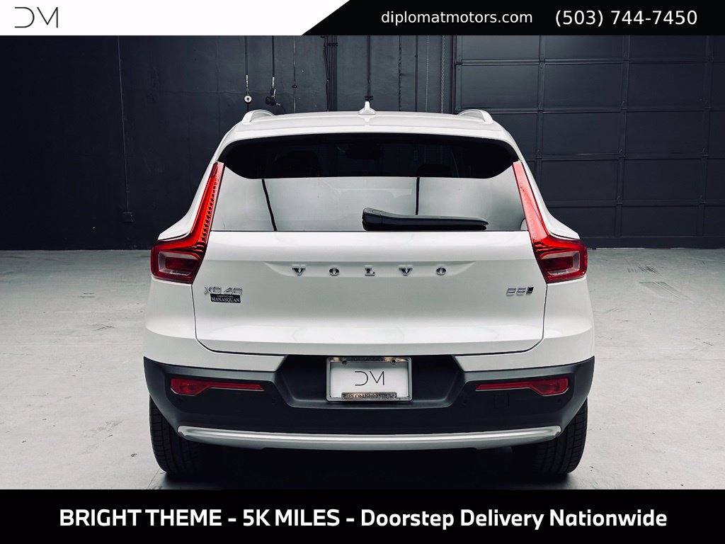 Used 2025 Volvo XC40 B5 Core w/ Protection Package Premier AWD/4WD image 6