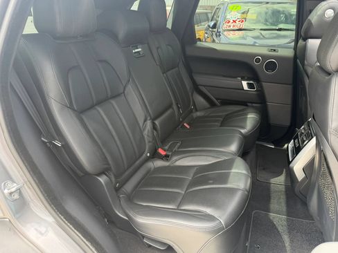 Used 2015 Land Rover Range Rover Sport HSE AWD/4WD image 13