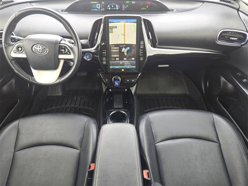 Used 2018 Toyota Prius Four Touring image 27