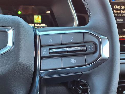 New 2026 GMC Canyon Elevation image 12