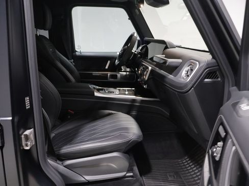 Used 2025 Mercedes-Benz G 63 AMG 4MATIC image 22