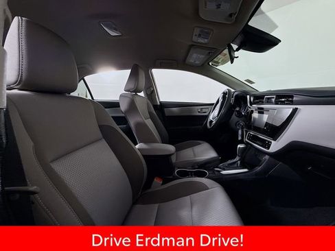 Certified 2019 Toyota Corolla LE FWD image 24