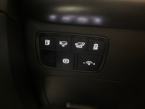 New 2026 Hyundai Ioniq 9 Limited AWD/4WD image 30