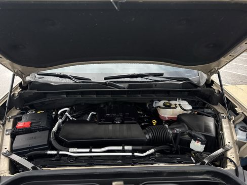 Used 2023 GMC Sierra 1500 Elevation image 29