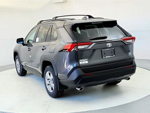New 2025 Toyota RAV4 XLE image 7