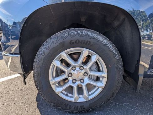 Used 2023 Chevrolet Silverado 1500 LT image 17