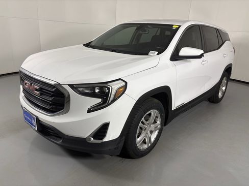 Used 2018 GMC Terrain SLE image 4