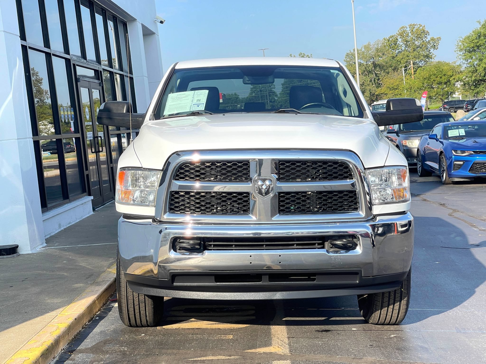 Used 2018 RAM 2500 Tradesman w/ Chrome Appearance Group AWD/4WD image 8